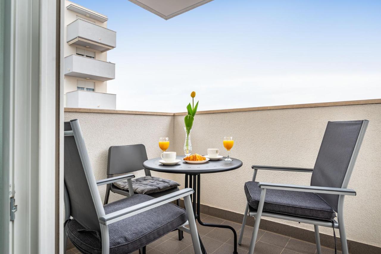 Ap Stella, Center Of Zadar, 2Br, Parking Apartment Luaran gambar
