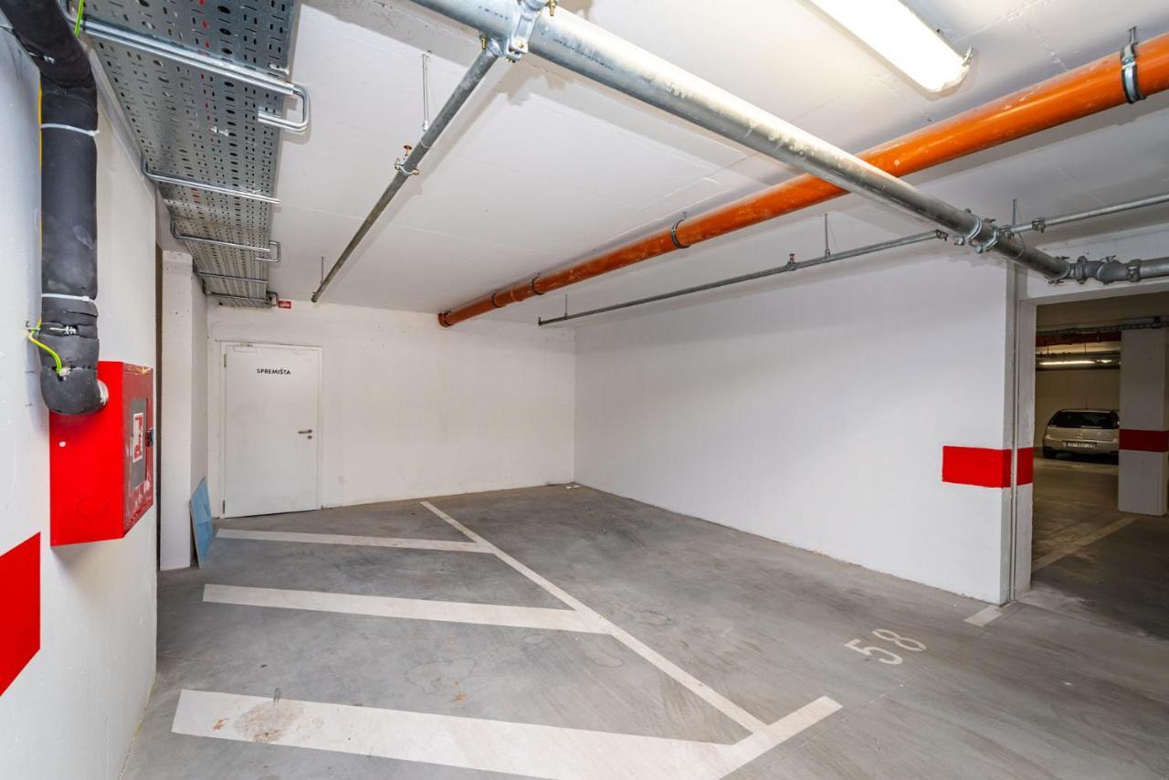 Ap Stella, Center Of Zadar, 2Br, Parking Apartment Luaran gambar